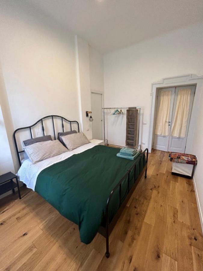 Gam Gam Isola Room Rent Milano Eksteriør bilde